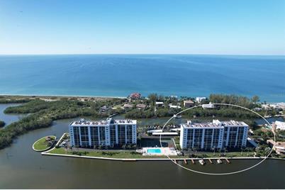 9393 Midnight Pass Road #302, Sarasota, FL 34242 - Photo 33