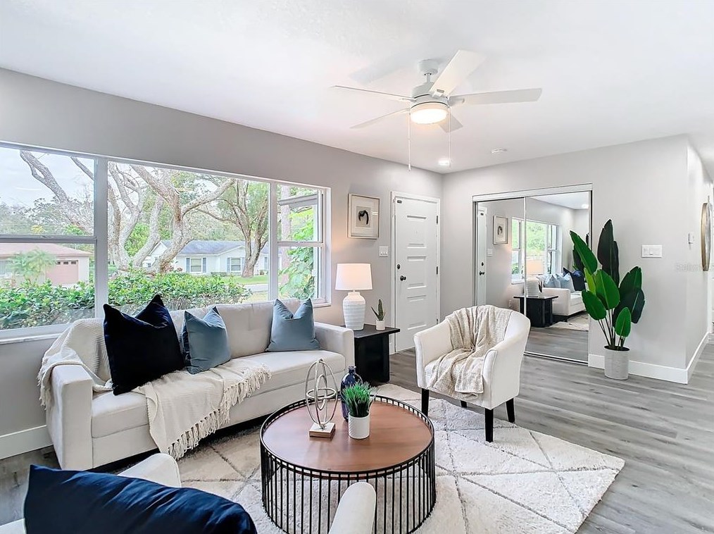 6123 111th Ave, Tampa FL  33617-3129 exterior