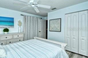 9560 High Gate Dr, Sarasota, FL 34238 - Photo 23