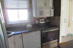 1532 Leisure Dr - Photo 13