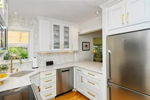 1747 Waldemere St, Sarasota, FL 34239 - Photo 19