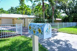 1747 Waldemere St, Sarasota, FL 34239 - Photo 59