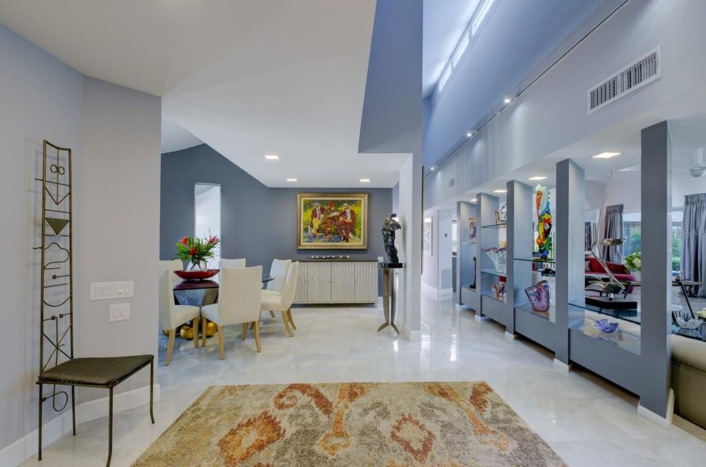 414 Mdw Lark Dr, Sarasota FL 34236-1902 exterior