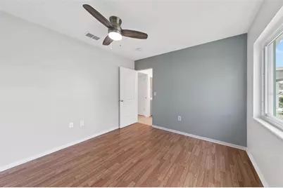 3915 Schwalbe Drive #128, Sarasota, FL 34235 - Photo 15