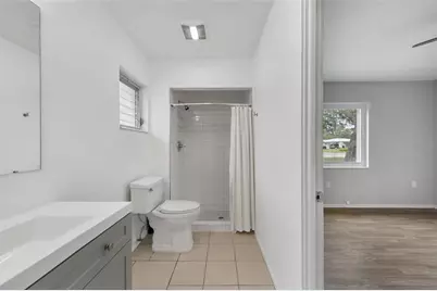 3915 Schwalbe Drive #128, Sarasota, FL 34235 - Photo 13