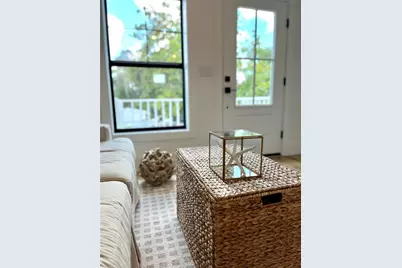 806 S Jefferson Avenue #1, Sarasota, FL 34237 - Photo 3