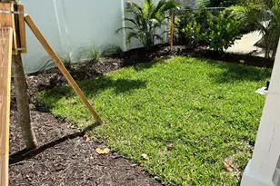 806 S Jefferson Ave, Sarasota, FL 34237 - Photo 15