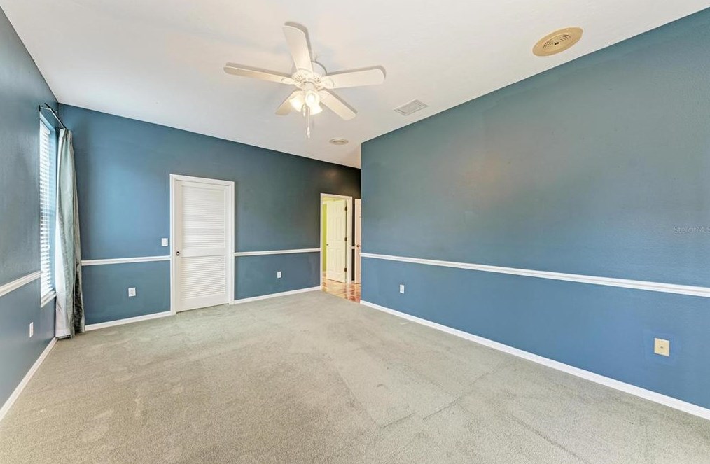 307 Bayside Pkwy, Nokomis FL 34275-3428 exterior