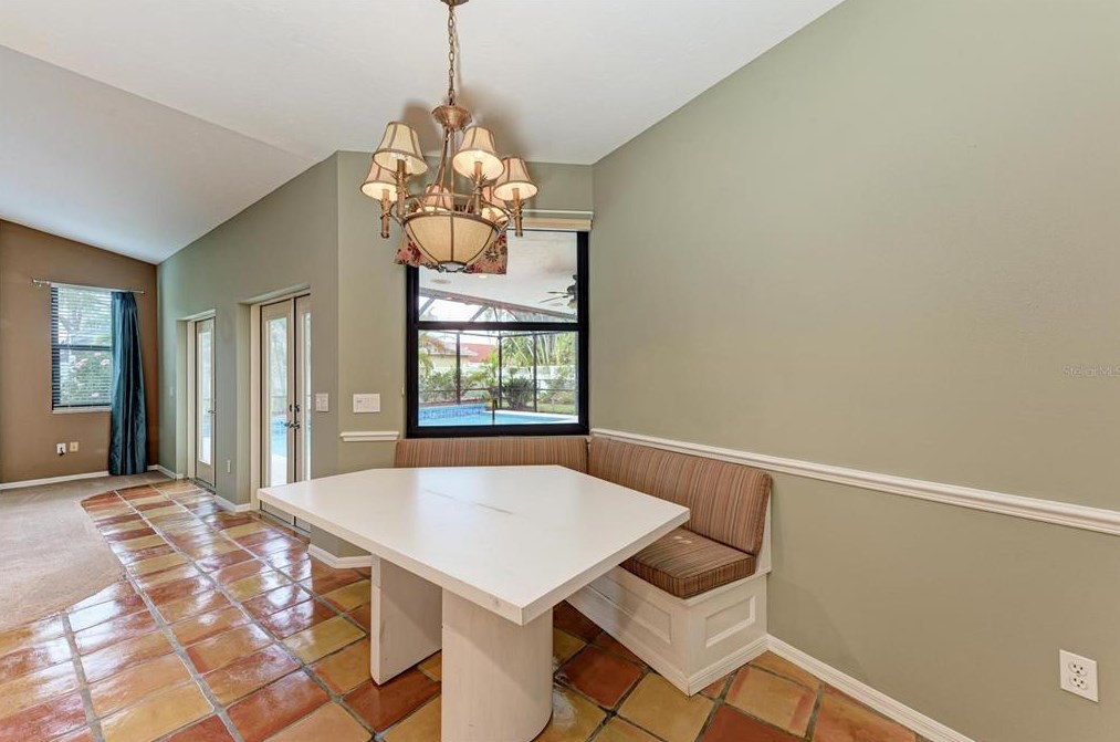 307 Bayside Pkwy, Nokomis FL 34275-3428 exterior