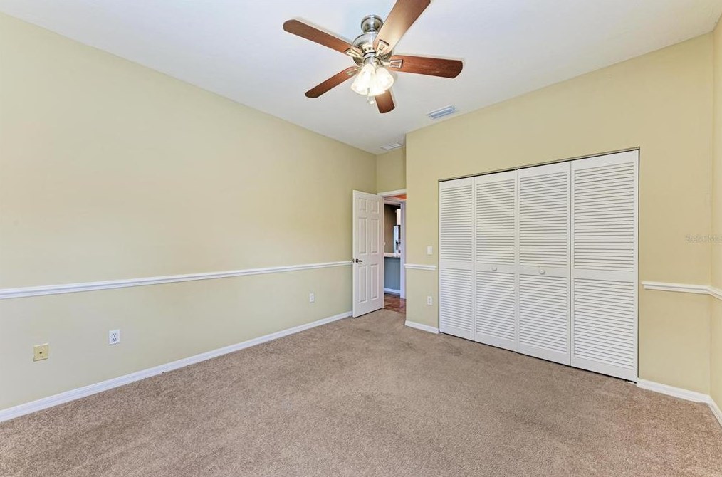 307 Bayside Pkwy, Nokomis FL 34275-3428 exterior