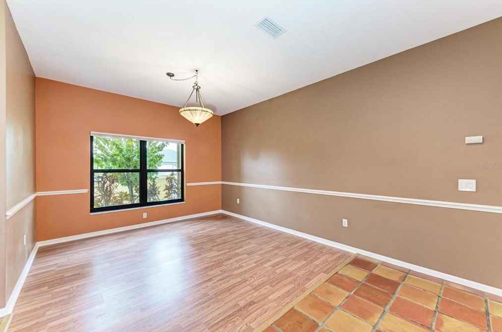 307 Bayside Pkwy, Nokomis FL 34275-3428 exterior