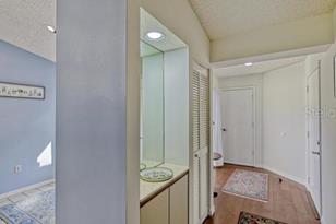 5905 Doral Dr, Sarasota, FL 34243 - Photo 7