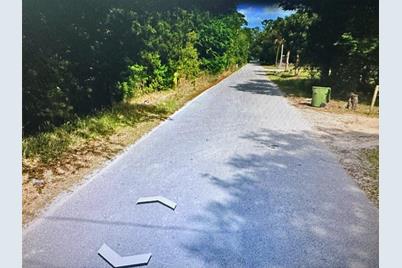 409 W Towles Avenue, Palatka, FL 32177 - Photo 3