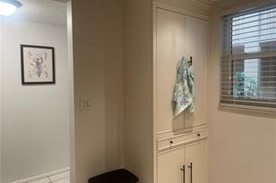 1310 Glen Oaks Dr E, Sarasota, FL 34232 - Photo 9