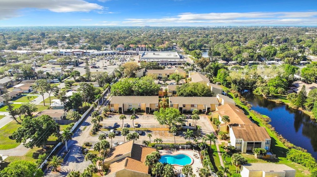 3475 Clark Rd, Sarasota FL  34231-8405 exterior