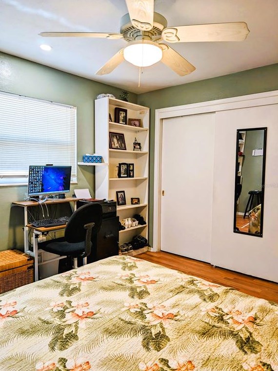 2068 Garden Ln, Bradenton FL  34207-8553 exterior