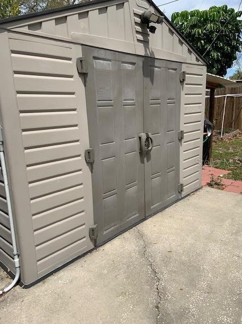 2068 Garden Ln, Bradenton FL  34207-8553 exterior