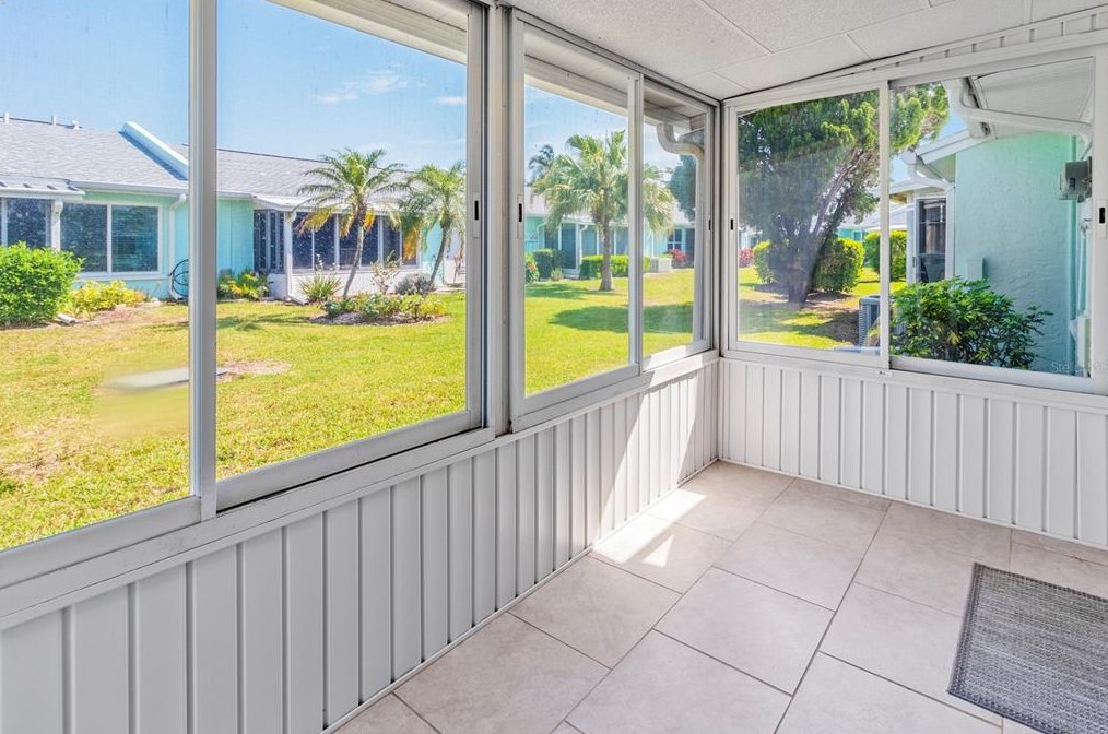 4108 38th Ave, Bradenton FL  34208-6933 exterior