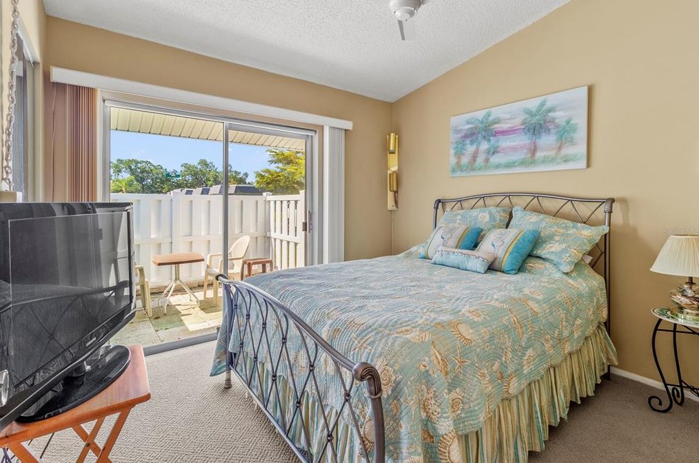 4108 38th Ave, Bradenton FL  34208-6933 exterior