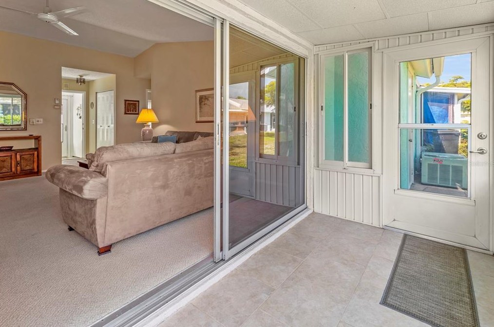 4108 38th Ave, Bradenton FL  34208-6933 exterior
