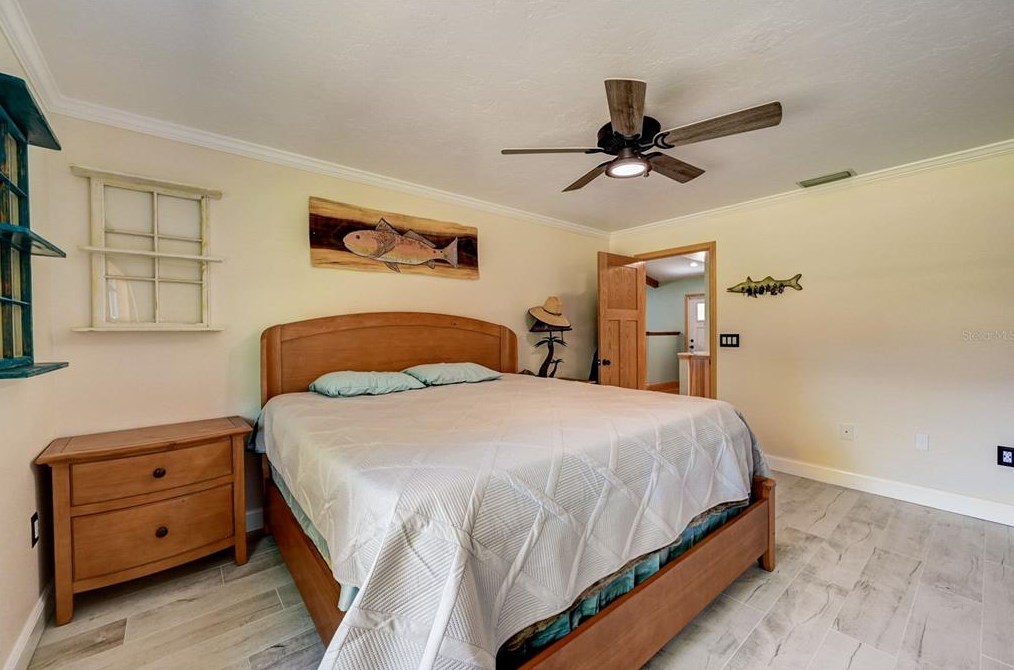 6109 45th Avenue Dr, Bradenton FL  34203-9501 exterior