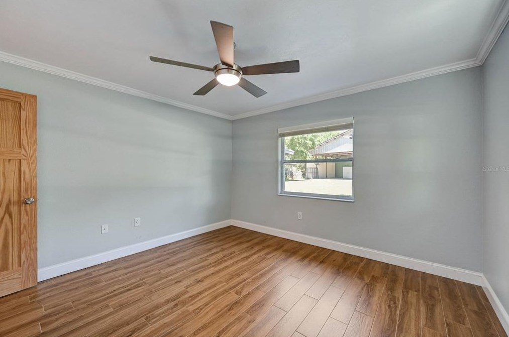 6109 45th Avenue Dr, Bradenton FL  34203-9501 exterior