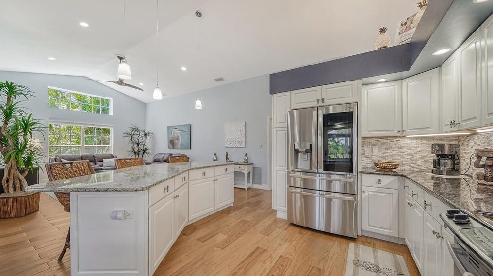 2006 Tocobaga Ln, Nokomis FL 34275-5309 exterior