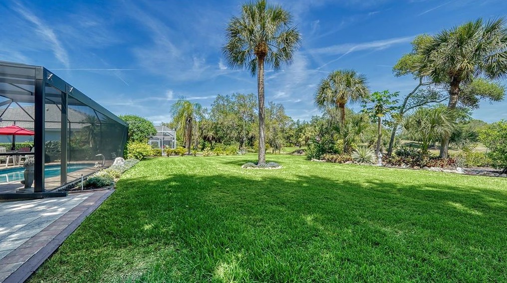 2006 Tocobaga Ln, Nokomis FL 34275-5309 exterior