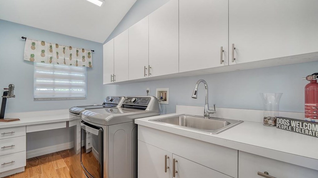 2006 Tocobaga Ln, Nokomis FL 34275-5309 exterior