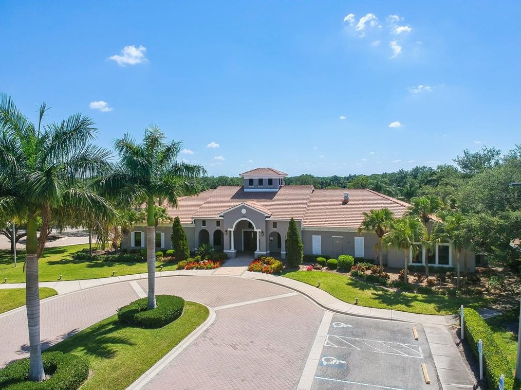 4117 Cascade Falls Dr, Sarasota FL 34243-4284 exterior