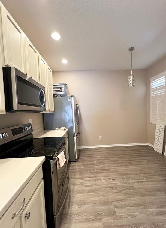 4117 Cascade Falls Dr, Sarasota FL 34243-4284 exterior