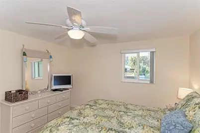 5577 Contento Drive, Sarasota, FL 34242 - Photo 21