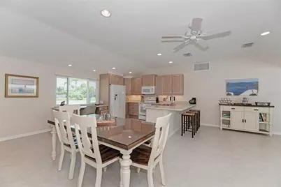 5577 Contento Drive, Sarasota, FL 34242 - Photo 13