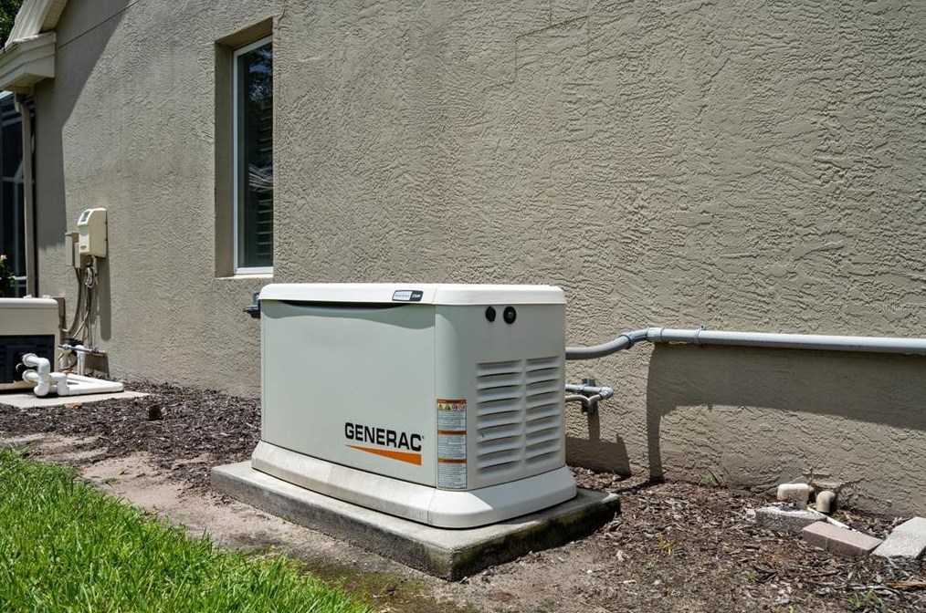 8718 53rd Pl, Bradenton FL  34211-3701 exterior