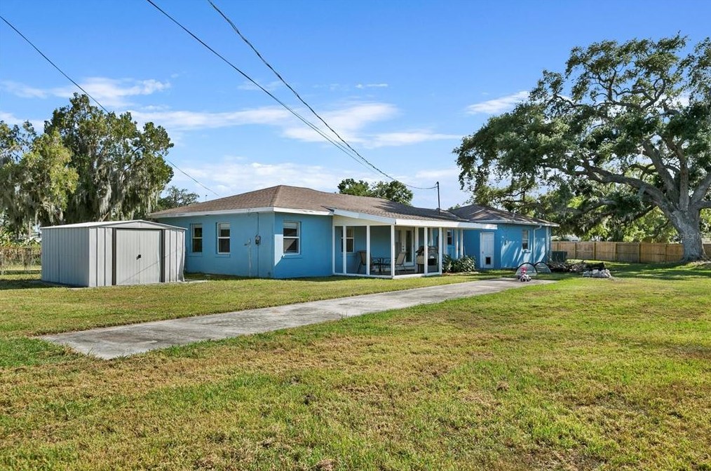 4104 98th Ave, Parrish FL  34219-9573 exterior