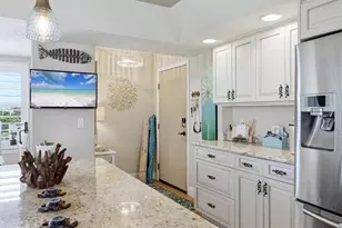 4325 Gulf of Mexico Dr, Longboat Key, FL 34228 - Photo 9