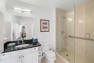 750 N Tamiami Trl, Sarasota, FL 34236 - Photo 11