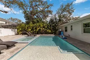 1865 Orchid St, Sarasota, FL 34239 - Photo 3