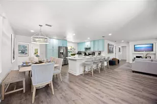 1865 Orchid St, Sarasota, FL 34239 - Photo 9
