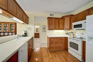 4215 Caddie Dr E, Bradenton, FL 34203 - Photo 19