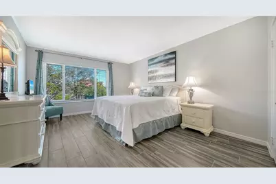 100 Sands Point Road #324, Longboat Key, FL 34228 - Photo 15