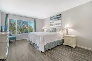 100 Sands Point Rd, Longboat Key, FL 34228 - Photo 15