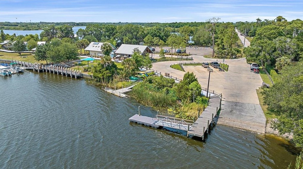 6715 70th Ct, Bradenton FL  34203-7101 exterior