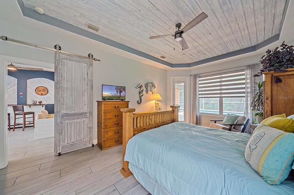 6715 70th Ct, Bradenton FL  34203-7101 exterior