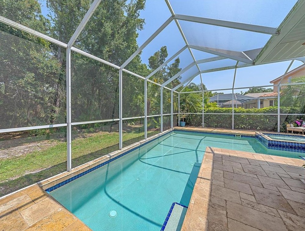 6715 70th Ct, Bradenton FL  34203-7101 exterior