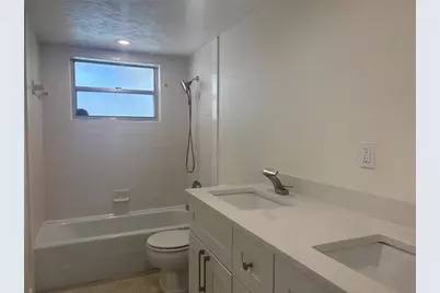 2025 Amanda Drive, Sarasota, FL 34232 - Photo 13