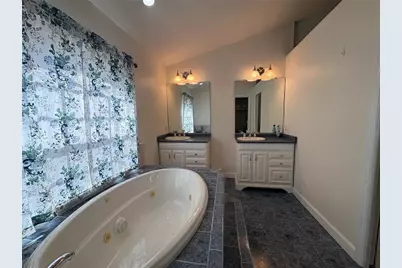 2025 Amanda Drive, Sarasota, FL 34232 - Photo 21