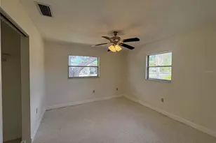 2025 Amanda Dr, Sarasota, FL 34232 - Photo 9