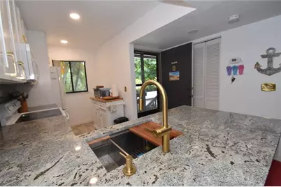 1720 Glenhouse Drive #GL429, Sarasota, FL 34231 - Photo 3