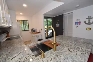 1720 Glenhouse Dr, Sarasota, FL 34231 - Photo 3